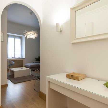 Youhosty - Dei Piatti 3 Daire Milano Dış mekan fotoğraf